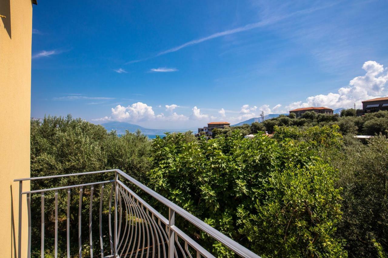 Appartement Chez Carme' à Sorrente Extérieur photo